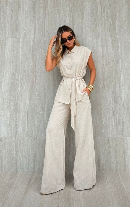 Set pantalón y blusa lino camel