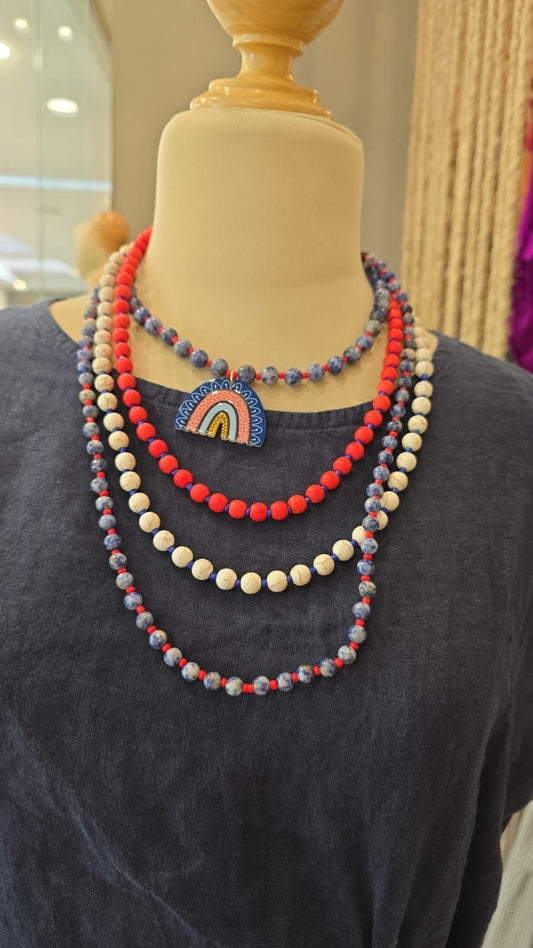 Collar varios hilos