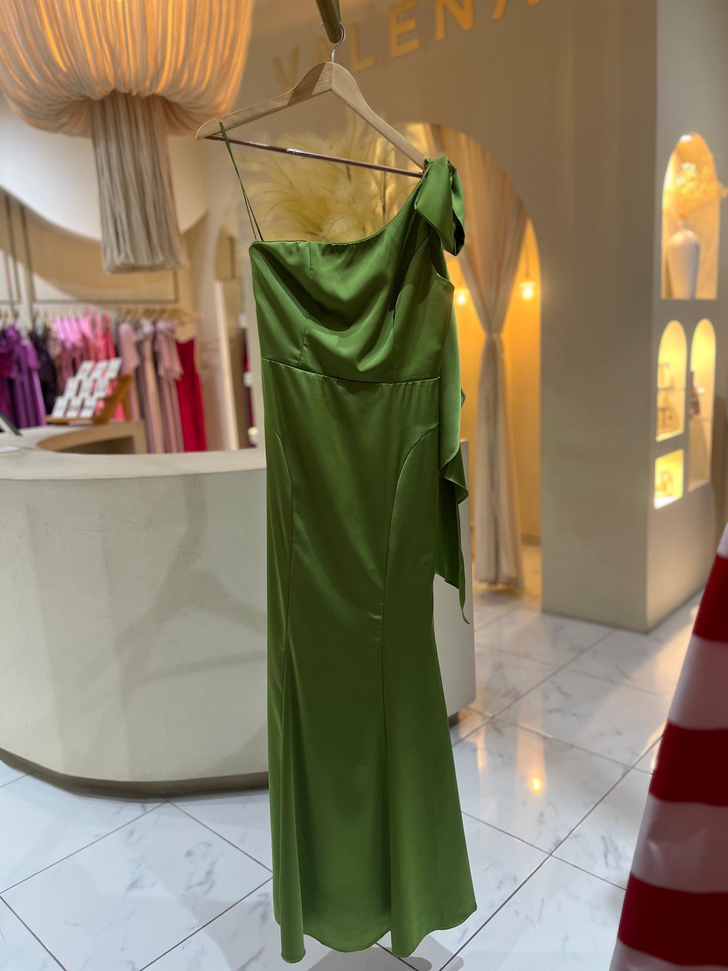 Vestido Verde Un Hombro