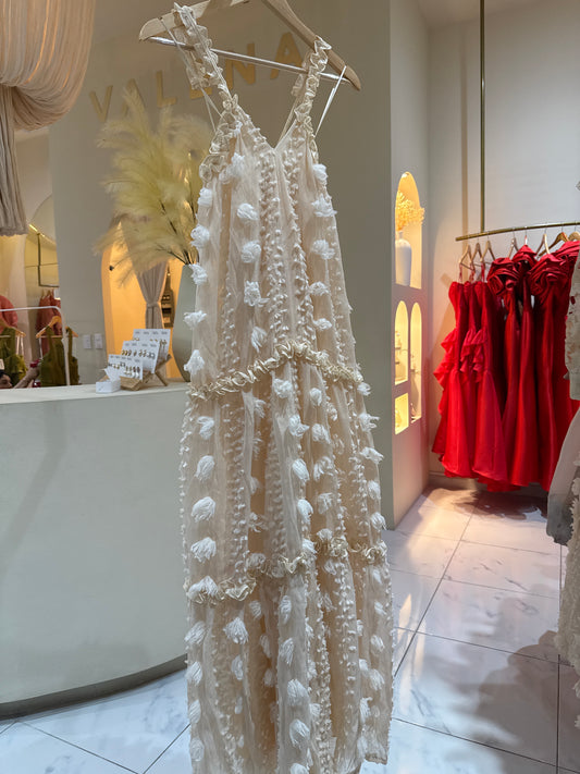 Vestido Beige Vaporoso